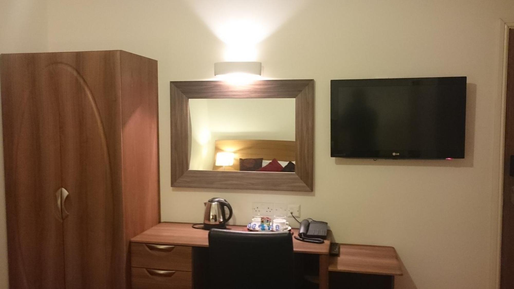 Gateway Express Hotel Newport Kültér fotó